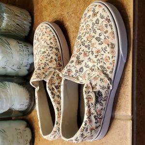 SOLD Floral Van's Slip-On